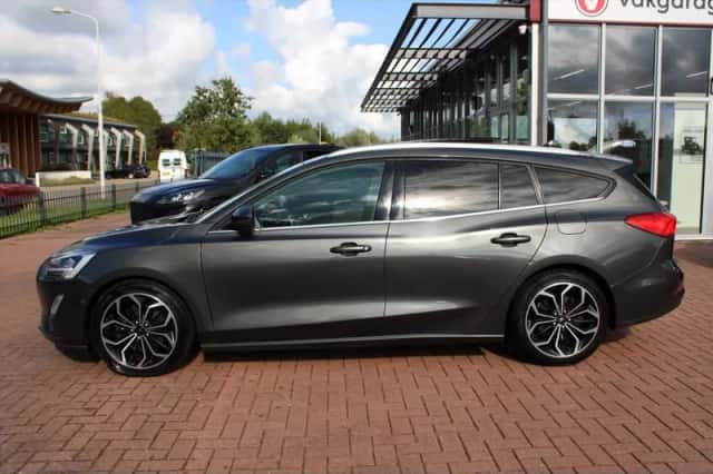 Ford Focus (2019) thumbnail 6