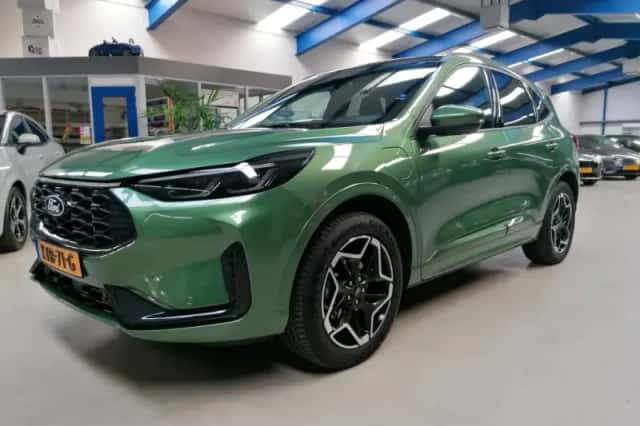 Ford Kuga (2026) thumbnail 3