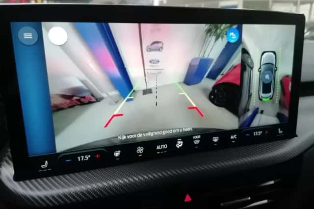 Ford Kuga (2026) thumbnail 4