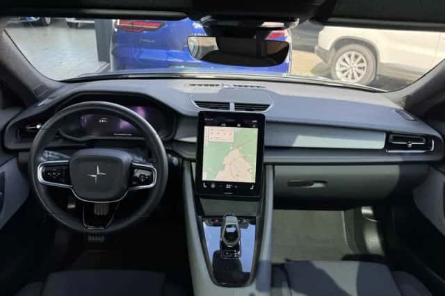 Polestar 2 (2021) thumbnail 4