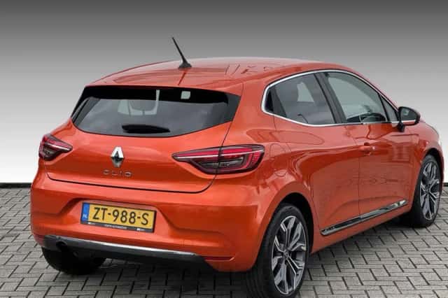 Renault Clio (2019) thumbnail 2