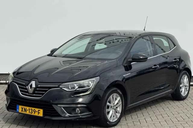 Renault Mégane (2018) thumbnail 1