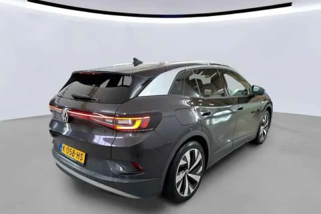 Volkswagen ID.4 (2020) thumbnail 2