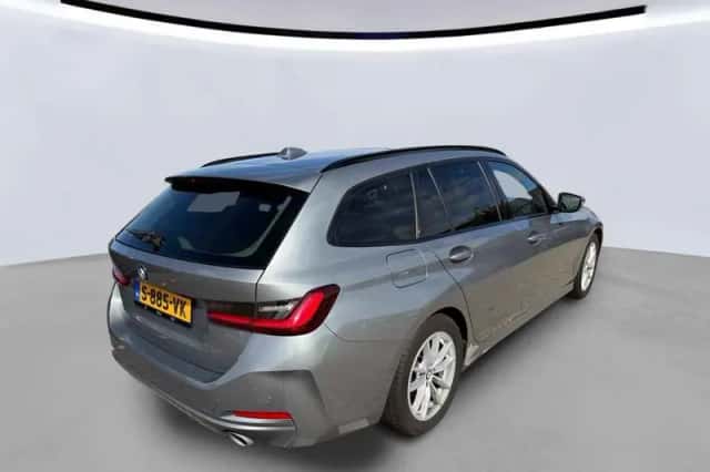 BMW 3-Serie (2023) thumbnail 2