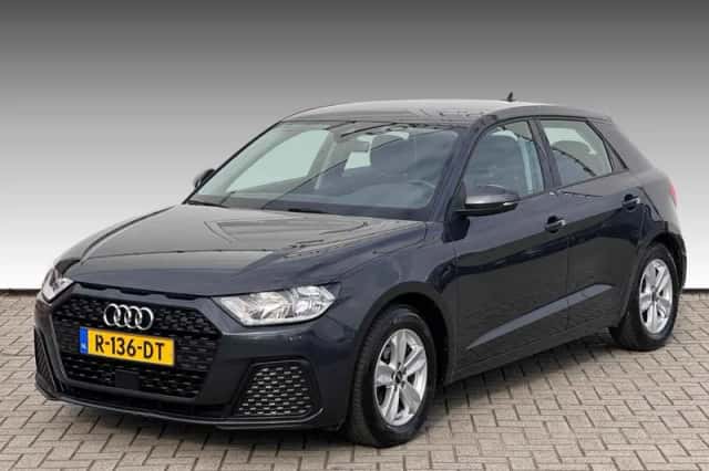 Audi A1 (2022) thumbnail 1