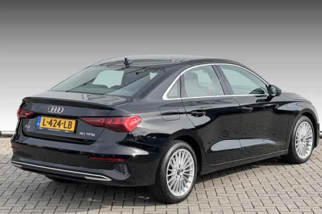 Audi A3 (2021) thumbnail 2