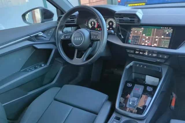 Audi A3 (2021) thumbnail 3