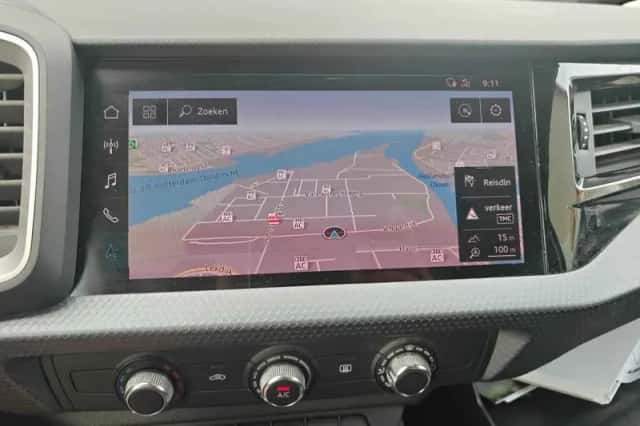 Audi A1 (2021) thumbnail 3