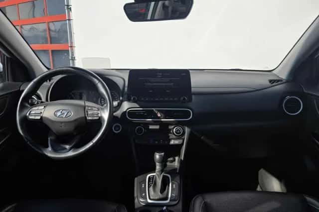 Hyundai Kona (2020) thumbnail 4