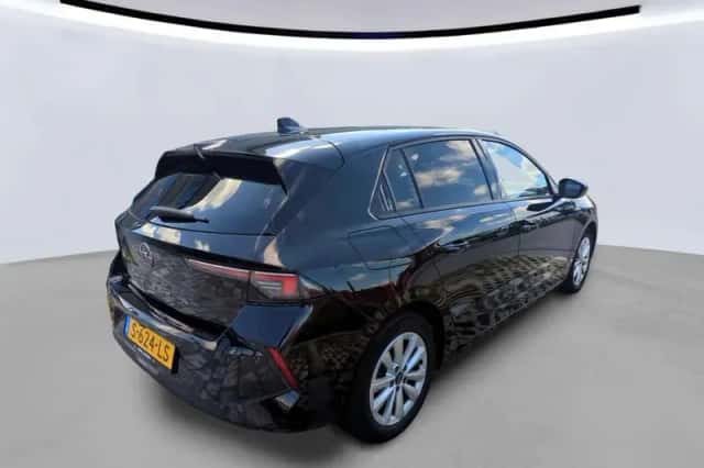 Opel Astra (2023) thumbnail 2