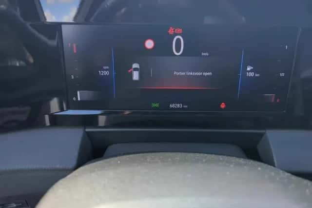 Opel Astra (2023) thumbnail 5