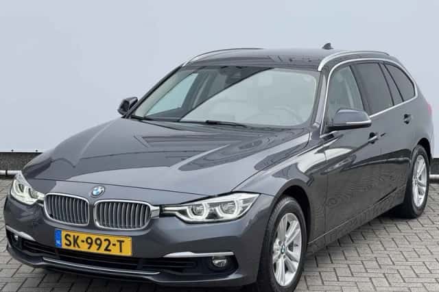 BMW 3-Serie (2018) thumbnail 1