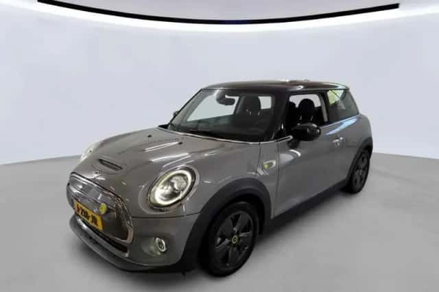 MINI Cooper (2020) thumbnail 1
