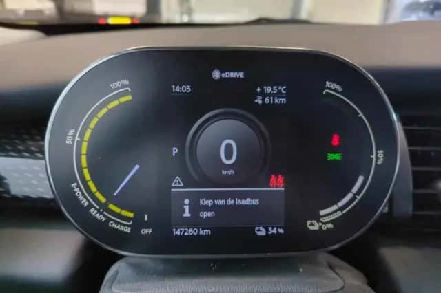 MINI Cooper (2020) thumbnail 3