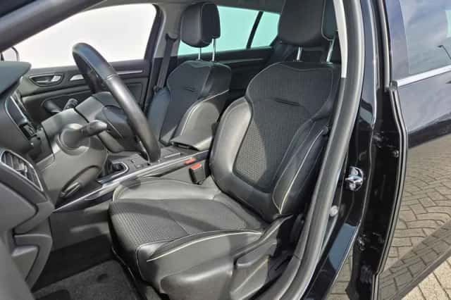 Renault Mégane (2020) thumbnail 6