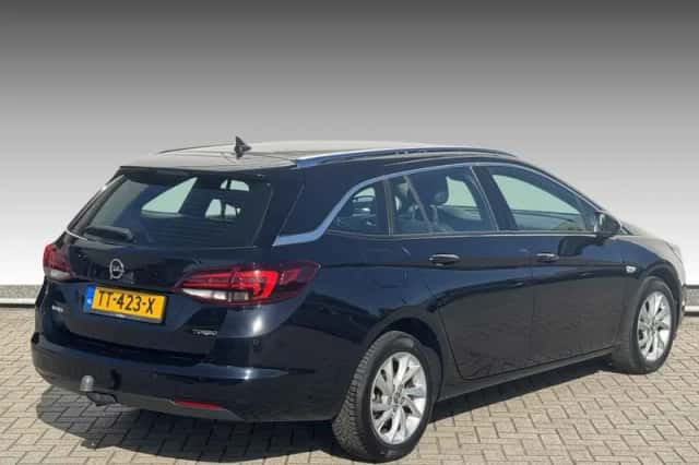 Opel Astra (2018) thumbnail 2