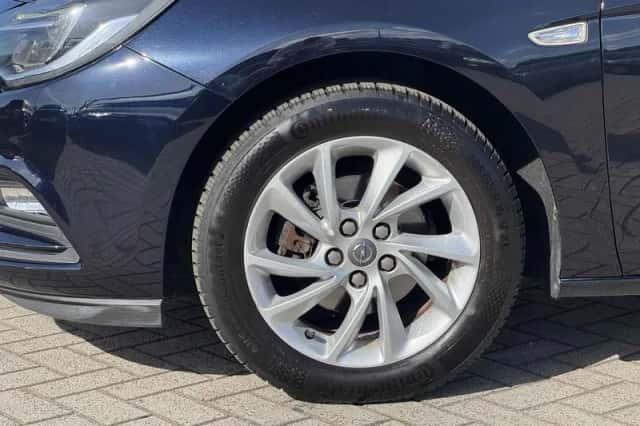 Opel Astra (2018) thumbnail 5