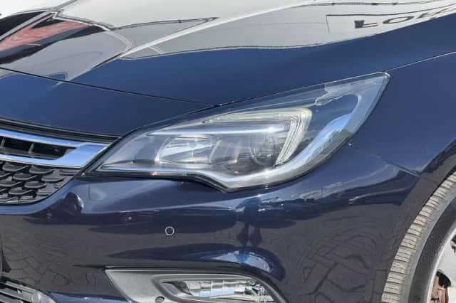Opel Astra (2018) thumbnail 6
