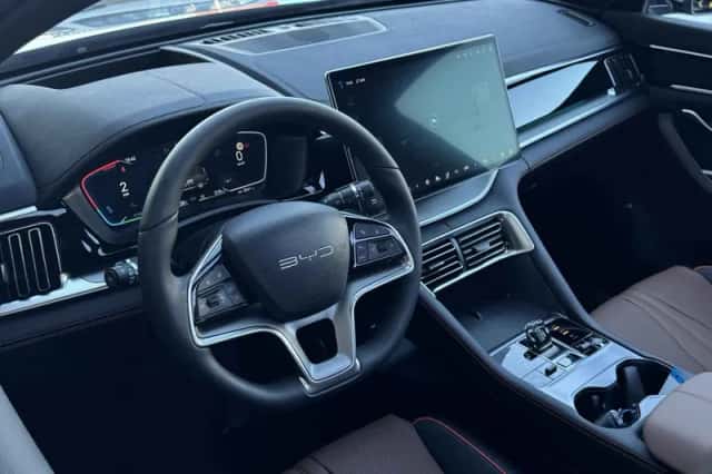 BYD Seal U (2026) thumbnail 5