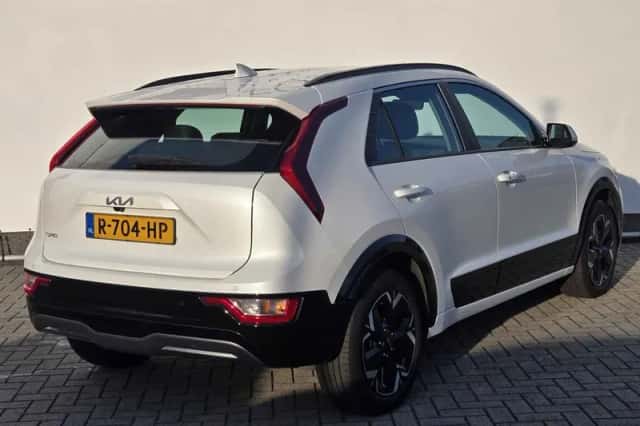 Kia Niro EV (2022) thumbnail 2