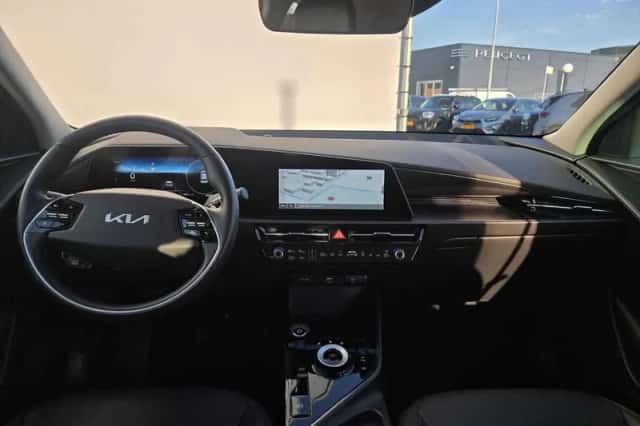 Kia Niro EV (2022) thumbnail 3