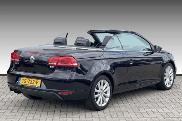 Volkswagen Eos (2014) thumbnail 2