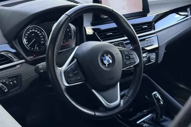 BMW X1 (2020) thumbnail 6