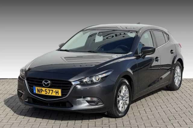 Mazda 3 (2017) thumbnail 1