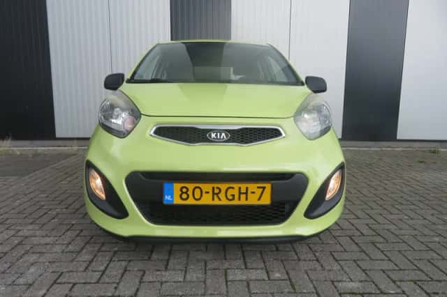 Kia Picanto (2011) thumbnail 2