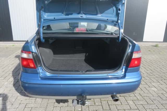 Mazda 626 (1999) thumbnail 5