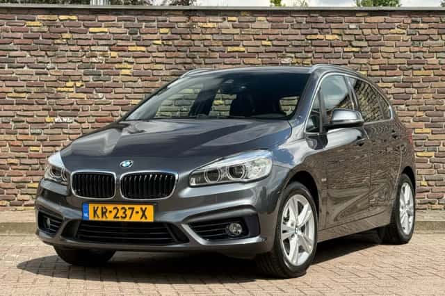 BMW 2-Serie (2016) thumbnail 1