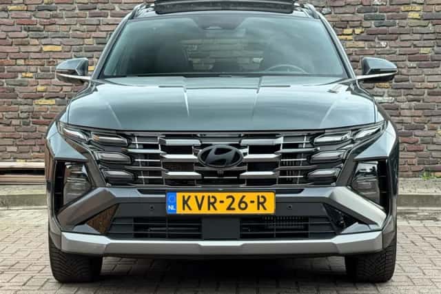 Hyundai Tucson (2025) thumbnail 6