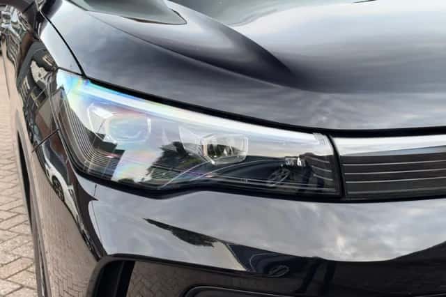 Volkswagen Tiguan (2024) thumbnail 4