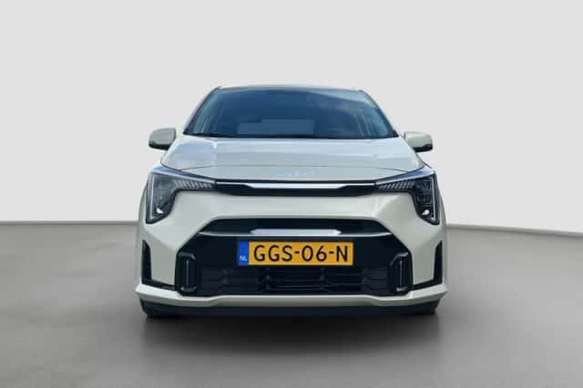 Kia Picanto (2024) thumbnail 4