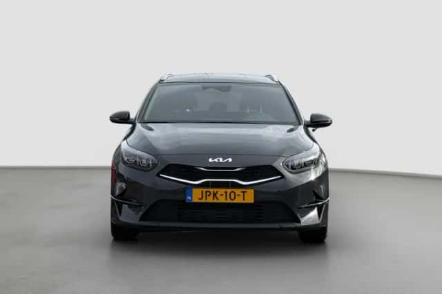 Kia Ceed (2025) thumbnail 5
