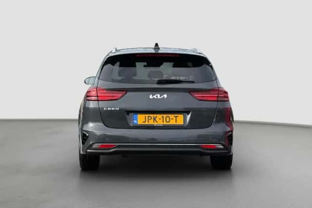 Kia Ceed (2025) thumbnail 6
