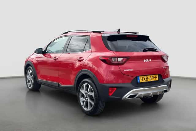 Kia Stonic (2025) thumbnail 2