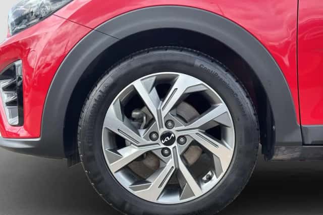 Kia Stonic (2025) thumbnail 4
