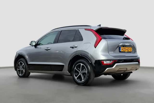 Kia Niro (2025) thumbnail 2