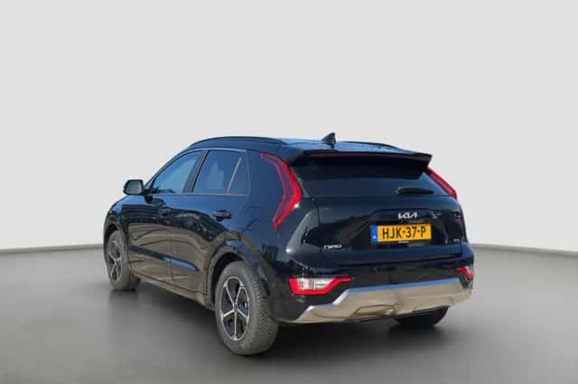 Kia Niro (2025) thumbnail 2