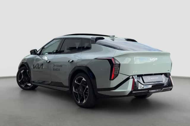 Kia EV4 (2025) thumbnail 2