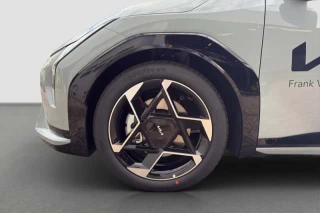 Kia EV4 (2025) thumbnail 6