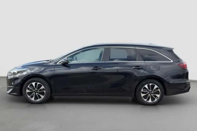 Kia Ceed (2025) thumbnail 3
