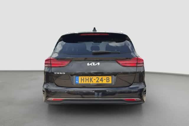 Kia Ceed (2025) thumbnail 5