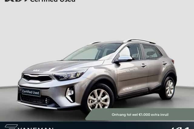 Kia Stonic (2024) thumbnail 1