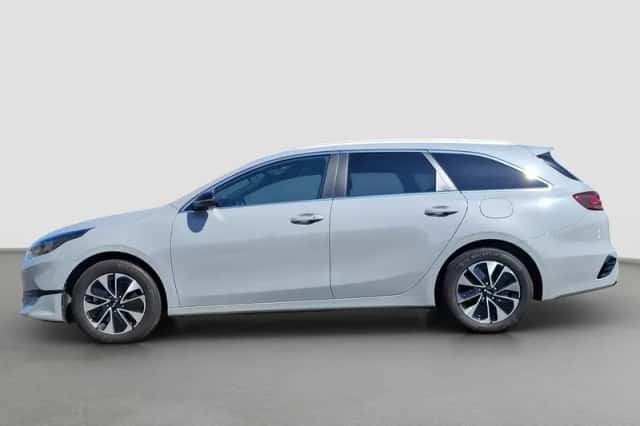 Kia Ceed (2025) thumbnail 3