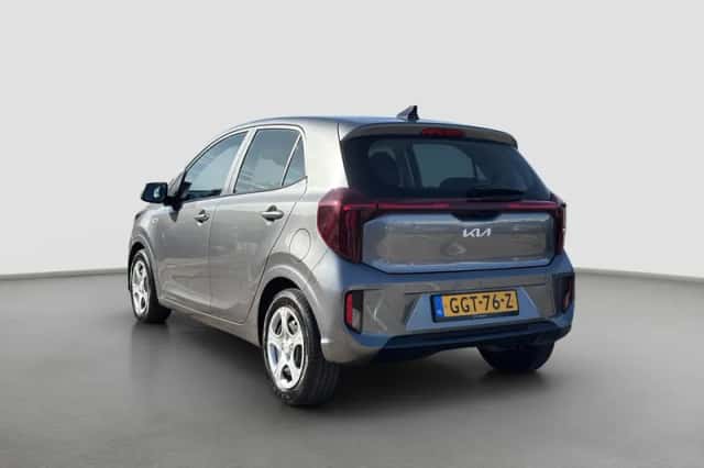 Kia Picanto (2024) thumbnail 2