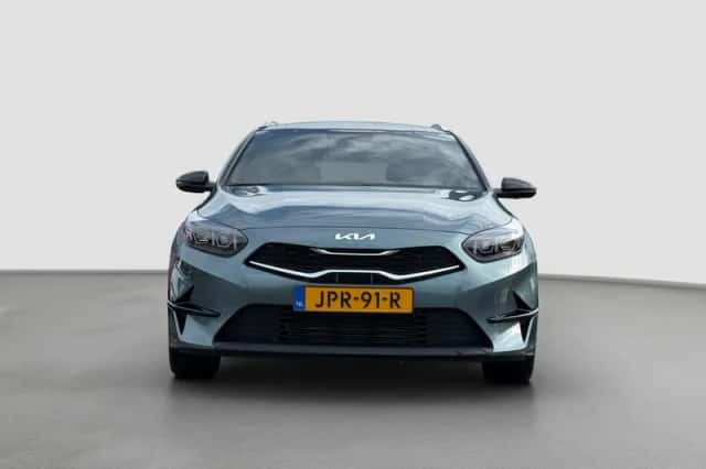 Kia Ceed (2025) thumbnail 5