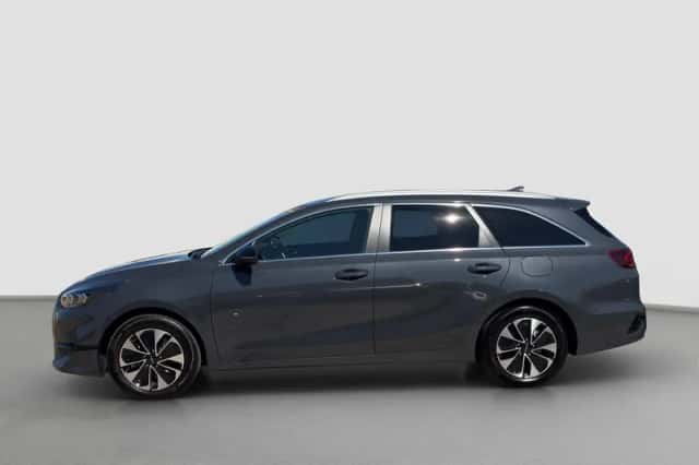 Kia Ceed (2025) thumbnail 3