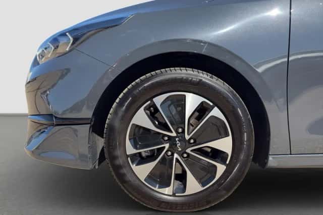 Kia Ceed (2025) thumbnail 6